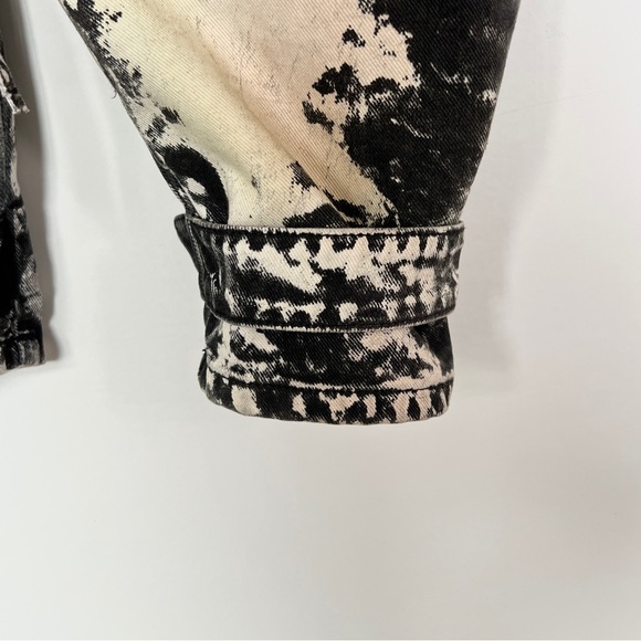 The Attico Fern black cream white abstract camo print wide leg cargo jean pants - Picture 11 of 16
